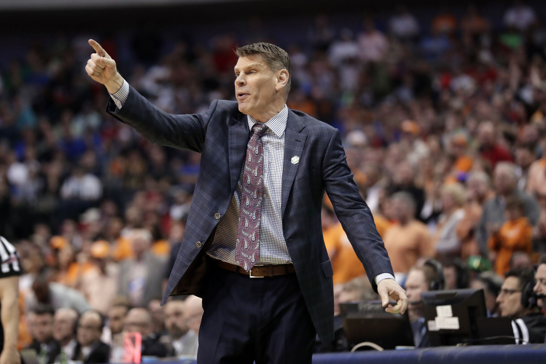 NCAA Loyola Chicago Tennessee Basketball